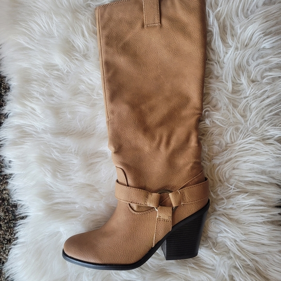 NEW JustFab Knee Boots. PRICE FIRM - Picture 2 of 5